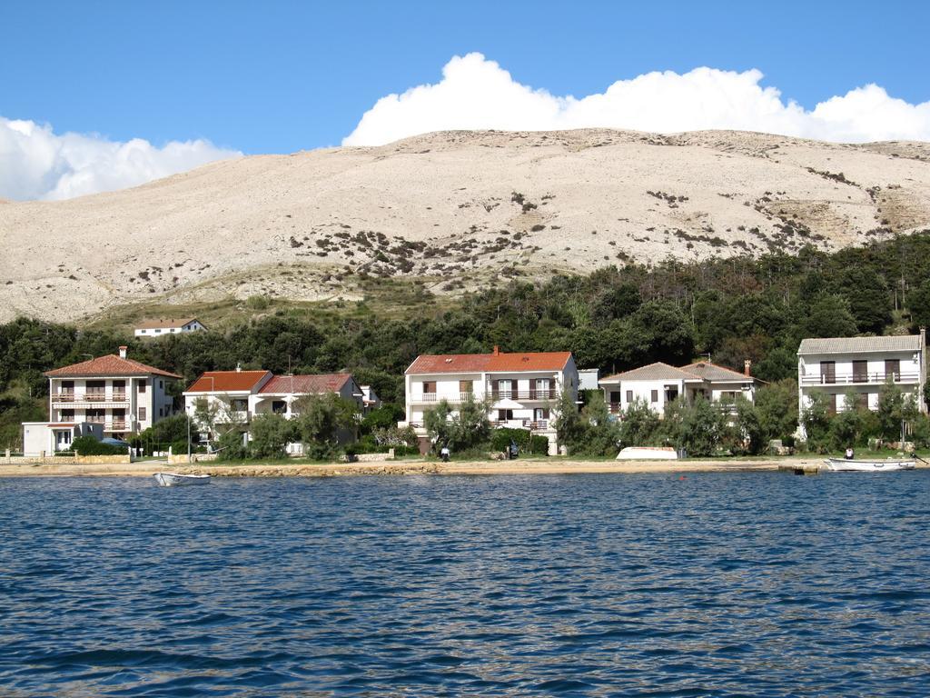 Apartments Marzic Pag Town Exterior foto
