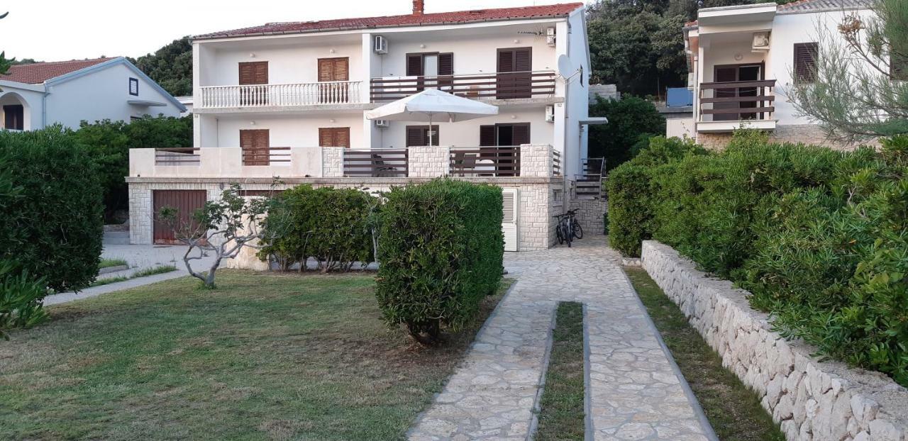 Apartments Marzic Pag Town Exterior foto